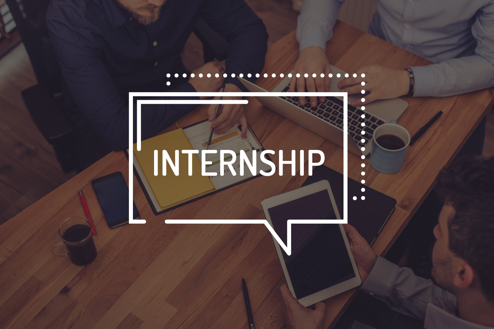 How to Get a Job with Internship Icon Image
